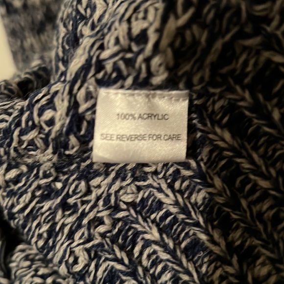 Made For Me to Look Amazing Sweater Dress - XL - Picture 4 of 4